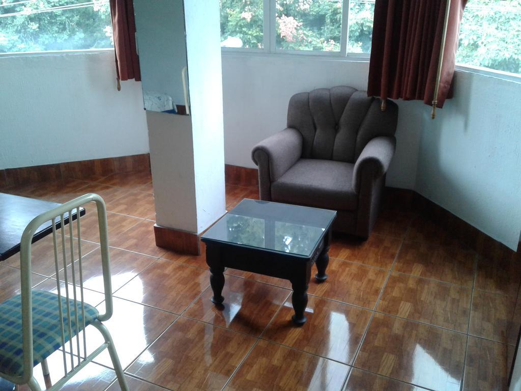 Hotel Posada Proceres Guatemala City Bagian luar foto
